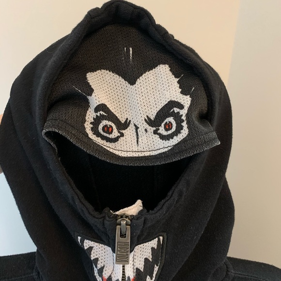 Boys Volcom Dracula hoodie - Picture 2 of 3